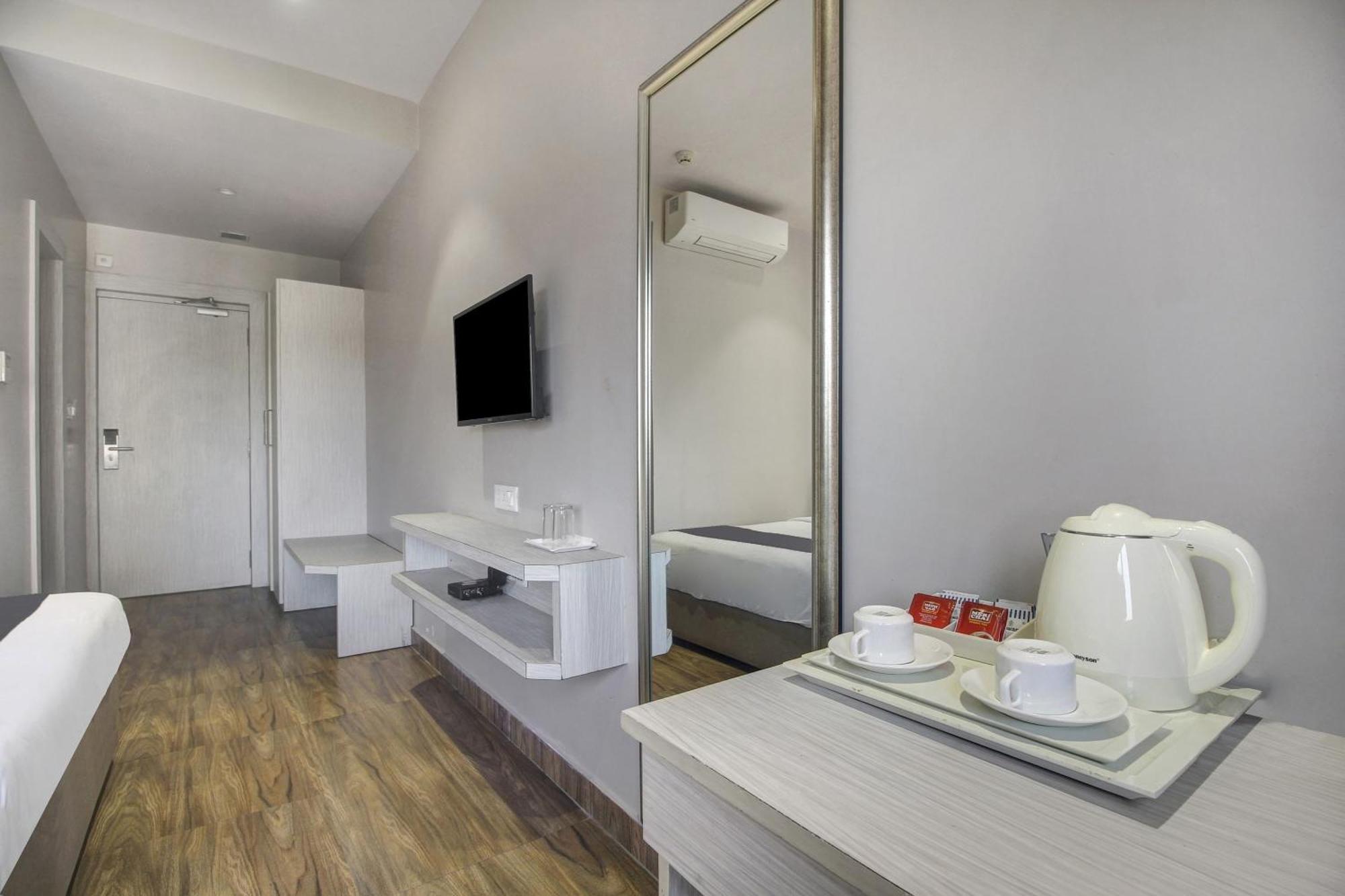Townhouse Oak Sohotel Hāora Extérieur photo