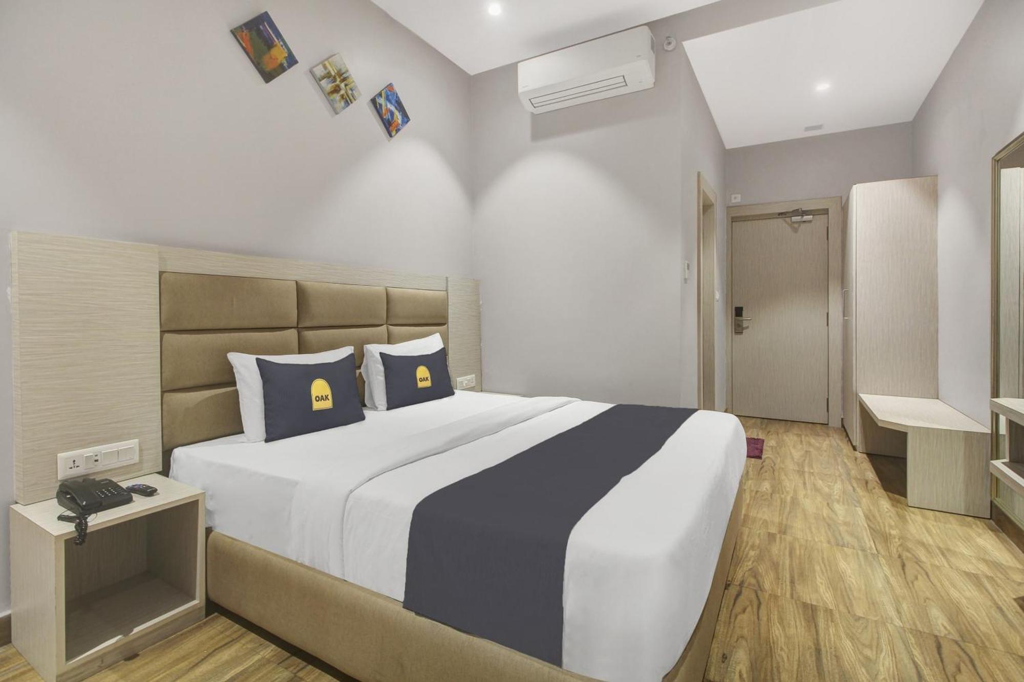 Townhouse Oak Sohotel Hāora Extérieur photo